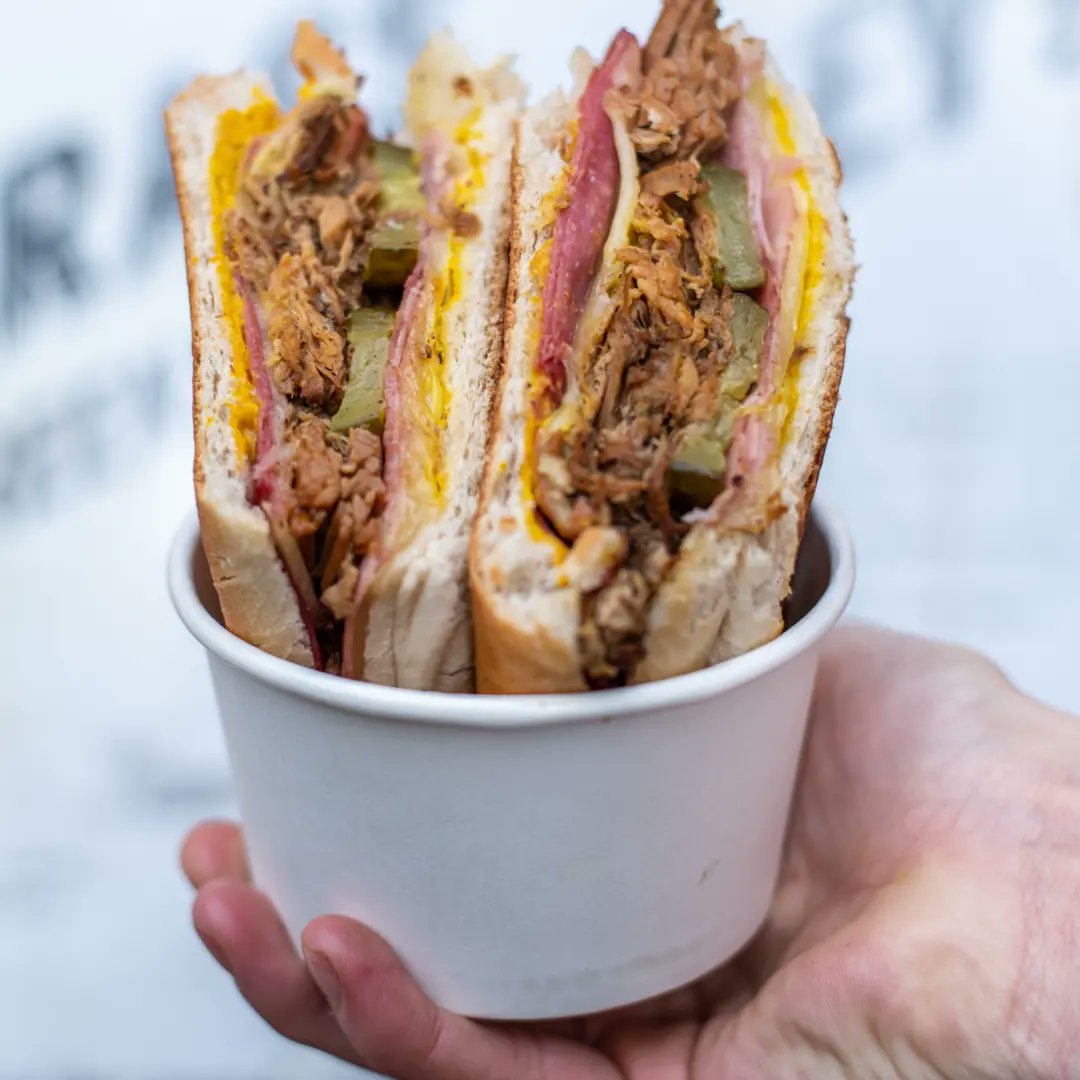 Press De Cuba tweet media