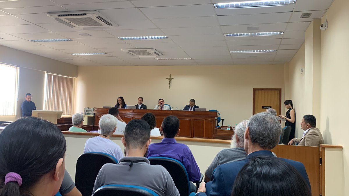 igorapmonteiro's tweet photo. Depois disso elogiou o projeto da colonização pela Transamazônica.
Estamos ferrados. https://t.co/lo1oHSWlaM