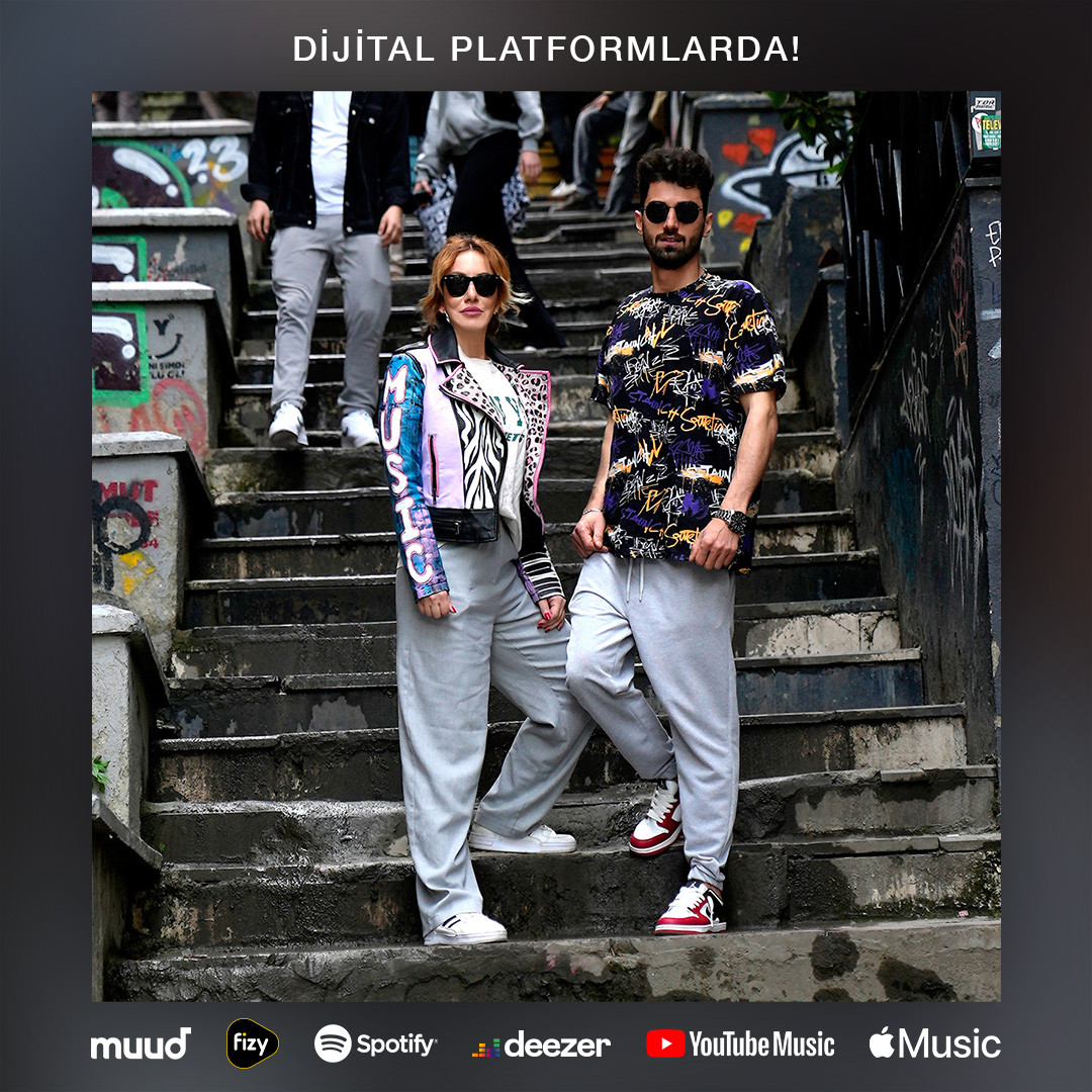 avrupamuzik's tweet photo. Dilek Kekeçoglu feat. Mc Acil "Yandım" yayında.

Tüm platformlar: https://t.co/gNfi7Q6Kov
Spotify: https://t.co/SAOLQ5xs5h
Apple Music: https://t.co/0Nc1KJ2CNL
Muud: https://t.co/xFuwGM7WOG
fizy: https://t.co/NXV7EmDzMU
YouTube Music: https://t.co/sGE85XovTi
Deezer: https://t.co/0V0zBOHTX4