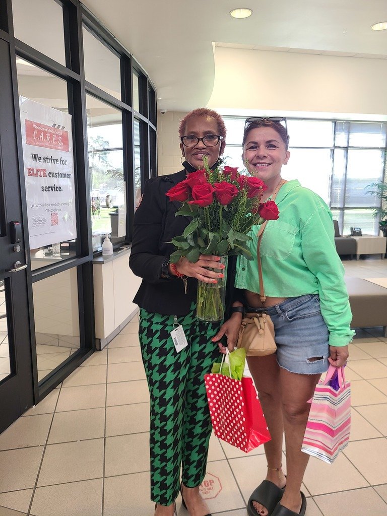 At the close of this year, we are so thankful for our incredible parents!  This wonderful mother dropped off a lovely gift and flowers to honor Ms. White  for the ELITE service she received every time she called the campus. Thank you again!  #BeEliteWMS #RTBWMS @HumbleISD