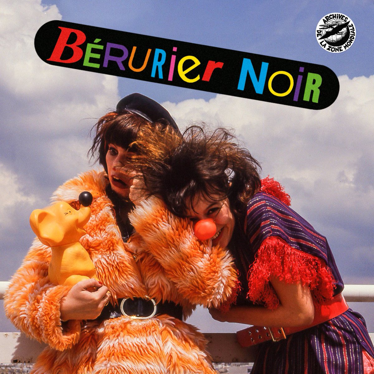 CNRS Sciences humaines & sociales (@cnrsshs) on Twitter photo Que sait-on de la fabrique du rock alternatif en France ? La Lettre de l'#InSHS vous emmène dans les coulisses du groupe Bérurier Noir, dont deux des membres ont versé leurs archives au département de la musique de <a href="/laBnF/">Bibliothèque BnF</a> à l’été 2021
inshs.cnrs.fr/fr/cnrsinfo/da… Que sait-on de la fabrique du rock alternatif en France ? La Lettre de l'#InSHS vous emmène dans les coulisses du groupe Bérurier Noir, dont deux des membres ont versé leurs archives au département de la musique de <a href="/laBnF/">Bibliothèque BnF</a> à l’été 2021
inshs.cnrs.fr/fr/cnrsinfo/da…
