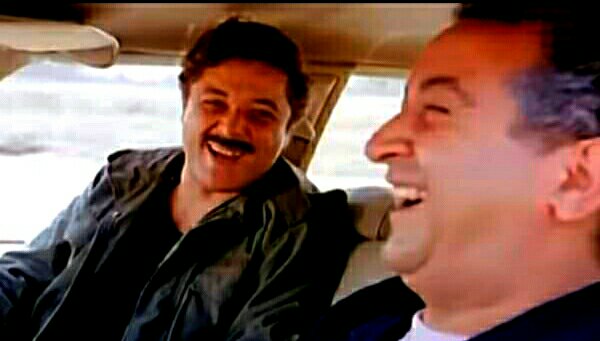 - تفتكر ليه ساندوتش الطعمية أغلي من ساندوتش الكبدة ؟!!!
= أصل الفول مستورد لكن الكلب بلدي 😂