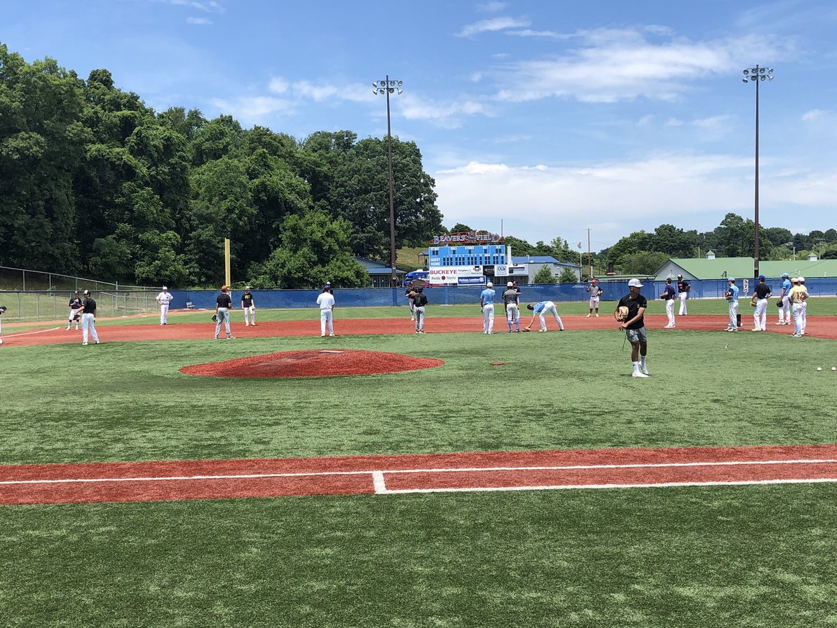 Get signed up today for the 726 Sports Columbus Classic College Coaches Showcase Camp!

Wednesday, June 21st
Beavers Field (Lancaster, OH)
10 AM Start

Early chance to work with and be evaluated by dozens of college coaches!

docs.google.com/forms/d/19N6nM…