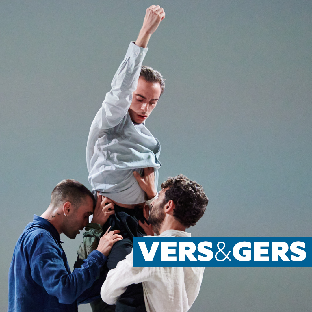 Maker in VERS&amp;GERS: Zino Schat
In 2022 maakte Zino voor DANSLOKAAL 10 het werk Soma: een dansportret voor vier mannen over mannelijkheid.
Te zien in week 3 van VERS&amp;GERS (27-30 juni) in HUIS Conny Janssen Danst!

Lees meer over Zino Schat en VERS&amp;GERS: connyjanssendanst.nl/maker-in-versg…