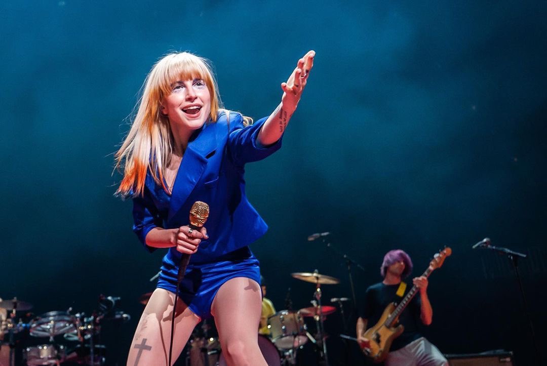 YELYAHPOI's tweet photo. HQ photos of paramore in Atlanta, GA by Ryan Fleisher #paramoreAtlanta https://t.co/MKk2Zey7hJ