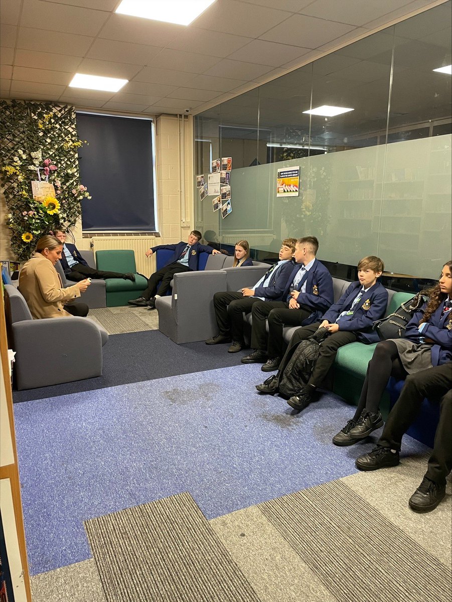 MSJBolton's tweet photo. This week Mrs Smith joined students in the library for our 'Read along with SLT'. #MSJCommunity #Reading #Literacy #Books #StoryTime #Novels #LibraryRead https://t.co/6Ls37zuOii