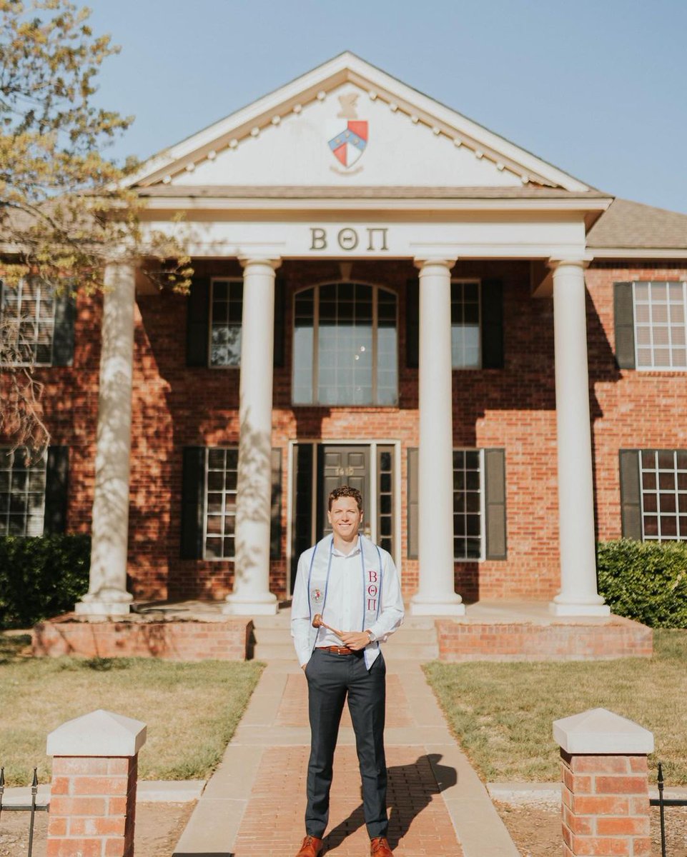 BetaThetaPi's tweet photo. Congratulations to the more than 2,300 graduating Beta brothers — and several more completing their post-graduate degrees! No matter where life takes you, the Fraternity will be with you every step of the way. Once a Beta, Always a Beta, Everywhere a Beta. #menofprinciple https://t.co/LaJer7UJ7w