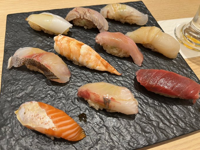 昨日のえっちと今日のえっち。 https://t.co/yY1MJrQpjW