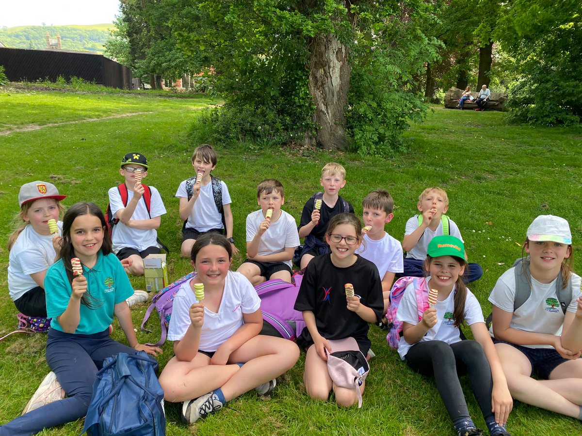 Our second outing of the week to @NewtownCC Recreation Ground with our year 5 group. Four great games in the sunshine ☀️ and the children did wonderfully well. Huge thanks to @SportPowys for making the day so enjoyable as always. 🏏🙌🏏🙌