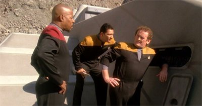 perfectly prepared and ready to strike

#startrek  #scifi #cast #tvseries #quotes #fun #humor #startrekds9 #averybrooks #colmmeaney