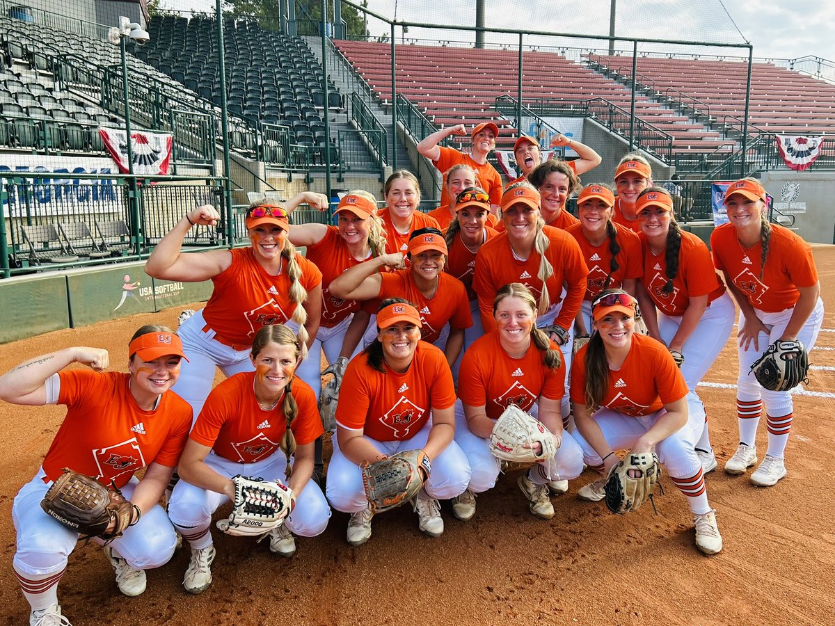 BakerWildcatSB's tweet image. Best day, #GameDay!!!  LETTTTSSSS GOOOOOO!!! 
#BRiCKBYBRiCK 🧱
#FAMiLY 🧡