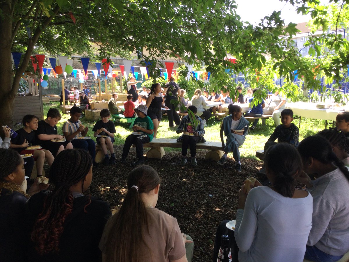 St Mary and St Michael Primary School tweet media