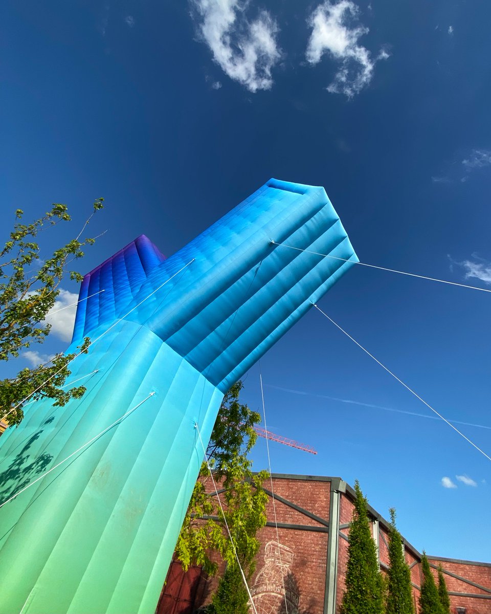 A long weekend awaits us! Do you have any plans yet? If not: YULLBE #PRO and #GO are the perfect activities for these wonderful days! 🌞 Book your tickets now: yullbe.com