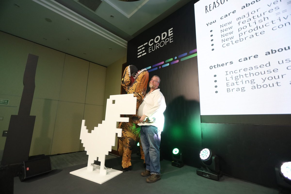 code_europe's tweet image. Finding out how to build a ♻️ #DeveloperEcosystems for different projects. Thank you @csells (@MetaforDevs)! 👨🏻‍💻

#CodeEurope23 #CodeEurope #tech #TechFestival #IT