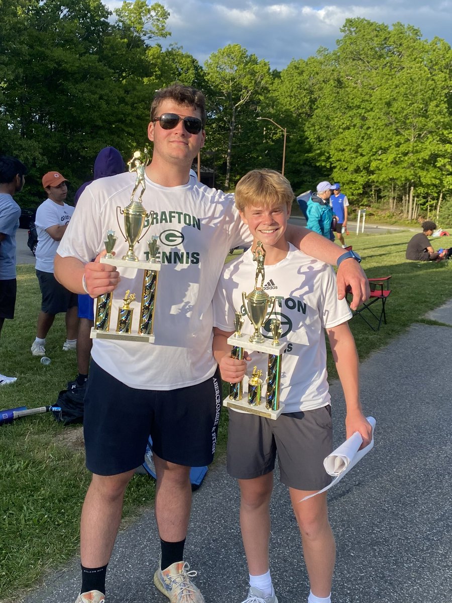 What A Day For These Gators! 

Wilson Fettig — SWCL Boys Individual Champion!

Mark Kogan And Luke DaLan — SWCL Doubles Champions!

Who Says You Can’t Play Tennis At The SWAMP!

#GoGators