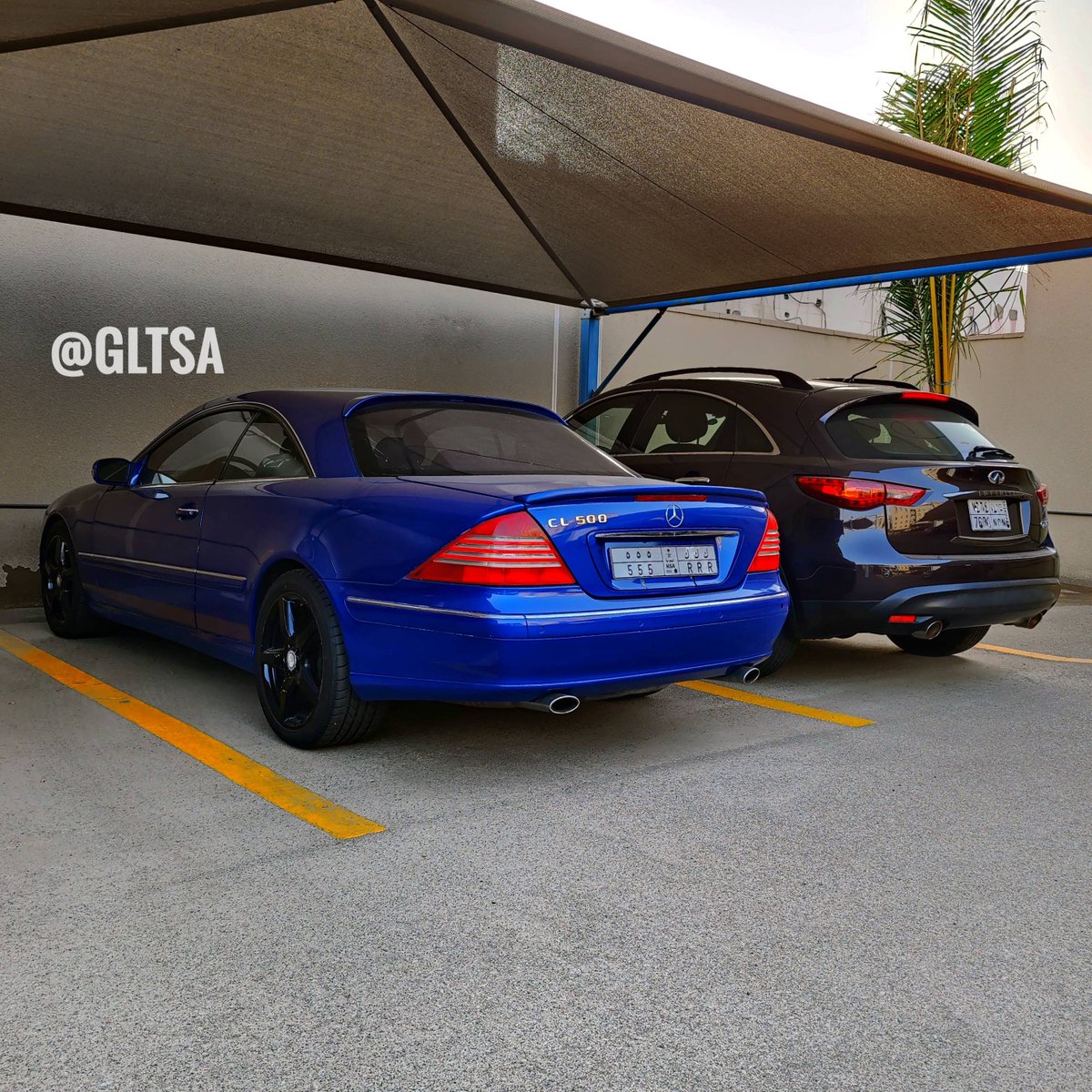 الألماني عملي أكثر.. الياباني عملي أكثر..
أيهما أصح برأيك؟

.
#jeddahshot #jeddah #street #road #mercedes #mercedesbenz #infiniti #germancars #japanesecars #Germany #Japan #مجسمات #مجسمات_للبيع #مجسمات_سيارات #مجسمات_السيارات #مجسمات_سيارات_للبيع #جدة #السعودية #الرياض #الدمام