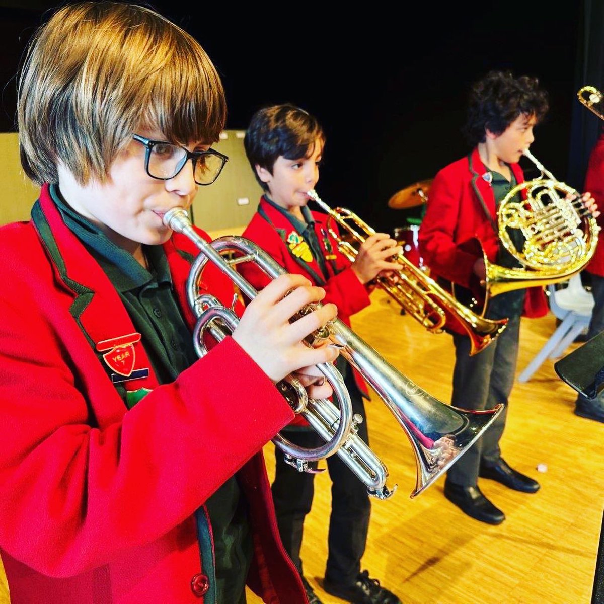 Earlier this week we enjoyed a Summer Soirée at Canons Park filled with a great variety of wonderful music group performances from the boys! #prepschoolmusic #schoolmusicgroups #arnoldhousemusic #musicalperformance #summerconcert #canonsparkactivitycentre #arnoldhouseschool