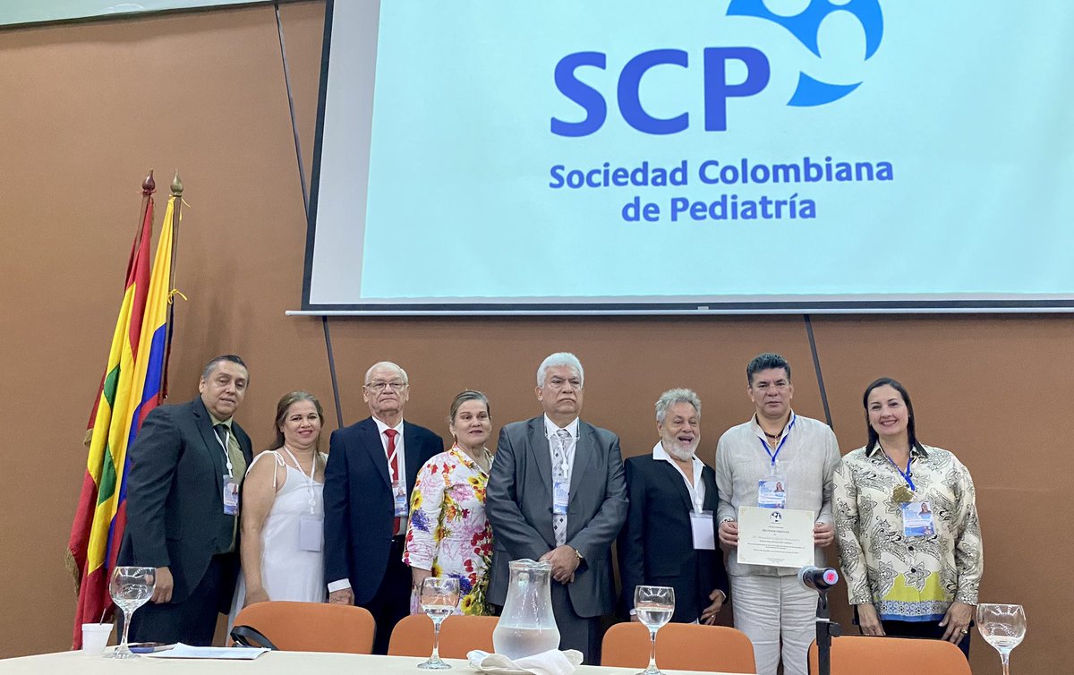 Muy honrado de recibir reconocimiento por parte de la Sociedad Colombiana de Pediatría, Regional Atlántico, en el marco del congreso que se realiza hoy en Barranquilla. Desde <a href="/ICBFColombia/">Bienestar Familiar | ICBF</a> continuaremos trabajando permanentemente por los niños y niñas.