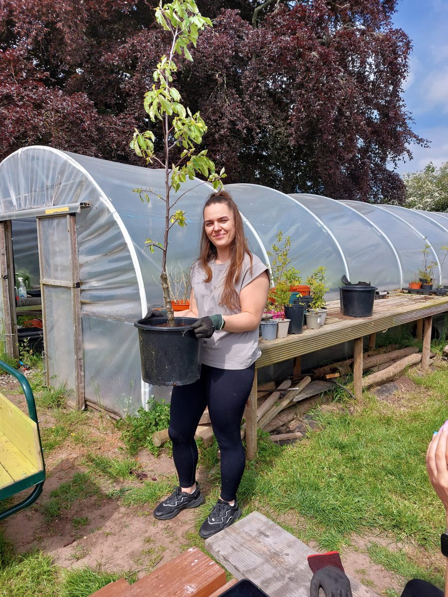 Lovely day yesterday giving back to the community by volunteering with Enterprise. It was amazing to see how #cheshirewildlifenursery keep the wildlife healthy and we even got to plant our own trees! 🌳@sianemilyERAC