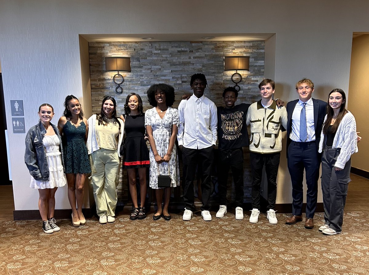 Yesterday, 10 of our Wildcats were presented with Novi Rotary Club’s Most Improved Student Award. Congratulations - we can’t wait to see what the future holds for all of you!

#NoviPride #NoviTogether