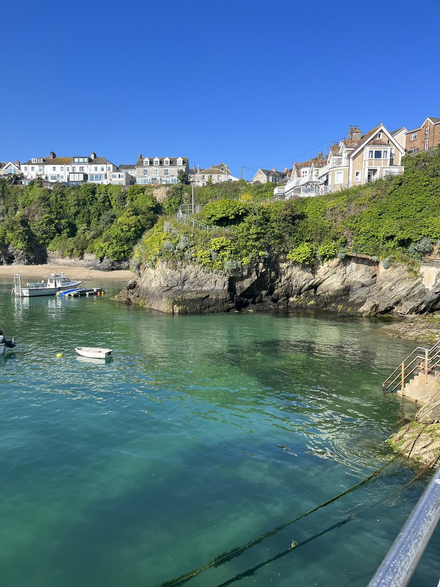 HugoSAS's tweet image. Love the ocean? Love campaigning? Come join the @oceana team in the UK 🌊🐋☀️🌊🤙✊

@alyxcampaigns @MelissaMoore08 

jobs.theguardian.com/job/8550539/fi…