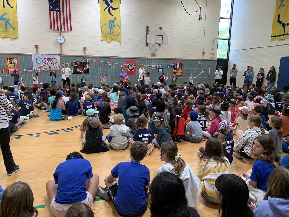 MsHarrisAP's tweet photo. Opening Ceremony for Olympic Day! Let the games begin!!!! #LongfellowBears #OakPark97 https://t.co/K6Cjs7MxW9