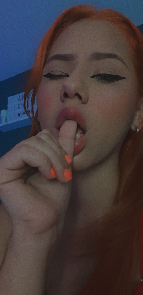 amelialevin3's tweet photo. I want to have something in my mouth 
https://t.co/mh6Ykd5nX6 https://t.co/LDOn3Txtho