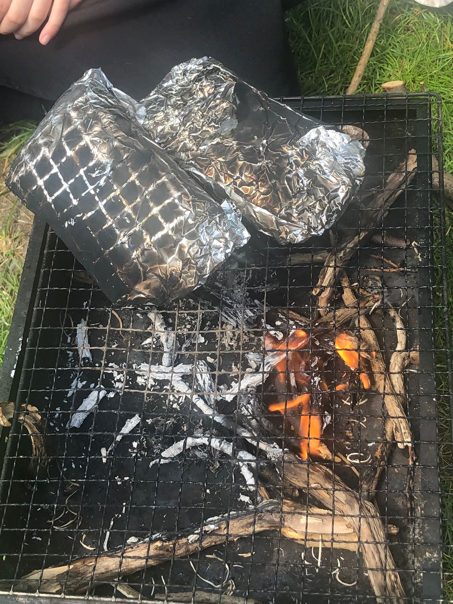 pmghs's tweet photo. Year 7s enjoy their chicken wraps in their scouts outdoor cooking session today.
#cookingonfire #fun #culinaryskills https://t.co/8pjbciZpqp