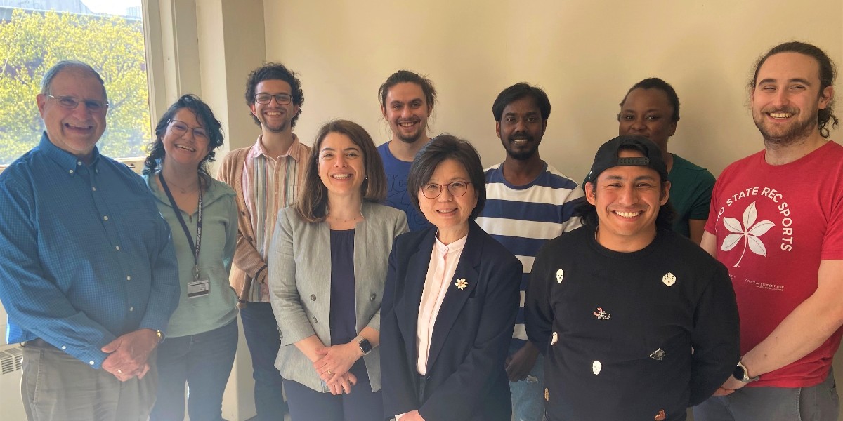 CWRU Engineering (@caseengineer) on Twitter photo Earlier in May, we had the privilege of welcoming Dr. Harriet Kung, deputy director for science programs at <a href="/ENERGY/">U.S. Department of Energy</a>'s Office of Science.
Kung spoke with <a href="/ThinkEnergyCWRU/">ThinkEnergy</a> students and spent time with the Breakthrough Electrolytes for Energy Storage (BEES) Center team. Earlier in May, we had the privilege of welcoming Dr. Harriet Kung, deputy director for science programs at <a href="/ENERGY/">U.S. Department of Energy</a>'s Office of Science.
Kung spoke with <a href="/ThinkEnergyCWRU/">ThinkEnergy</a> students and spent time with the Breakthrough Electrolytes for Energy Storage (BEES) Center team.