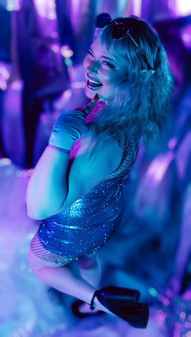 Oh hello Sir https://t.co/JYc5Zke4XG<a href="/tag/summer"class="tags"><span>#summer</span></a><a href="/tag/outfitoftheday"class="tags"><span>#outfitoftheday</span></a><a href="/tag/fridayvibes"class="tags"><span>#fridayvibes</span></a>