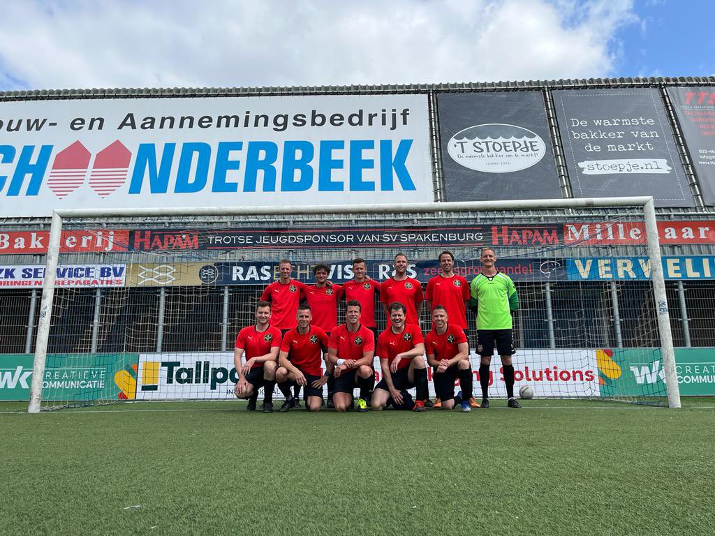 Brandweer Schiphol tweet media