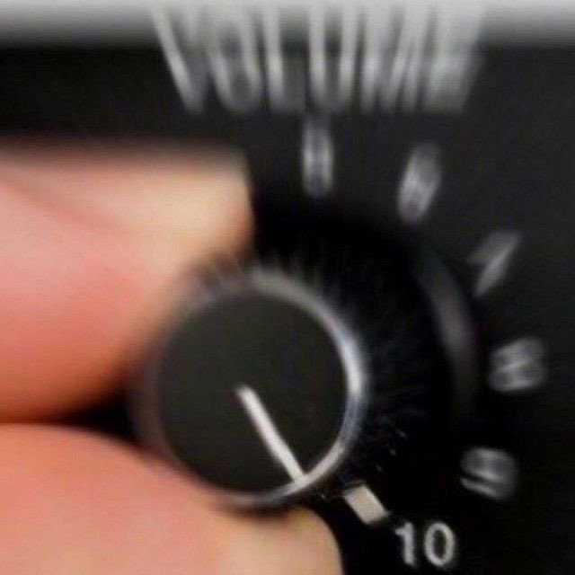 winedrunkadele's tweet image. what adele song makes you go: