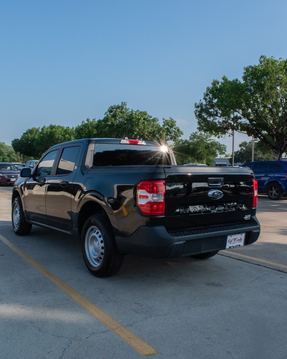 2022 Ford Maverick XL 
Stock: 930420A
View our inventory here: bit.ly/3E23qeM
.
🗺️7575 Culebra Rd, San Antonio, TX 78251
☎️855)579-3865
.
#Ford #Maverick  #fueleconomy #fuel #sanantonio #sanantoniotx #preownedcar #usedcars #usedcar #sa #FordMaverick