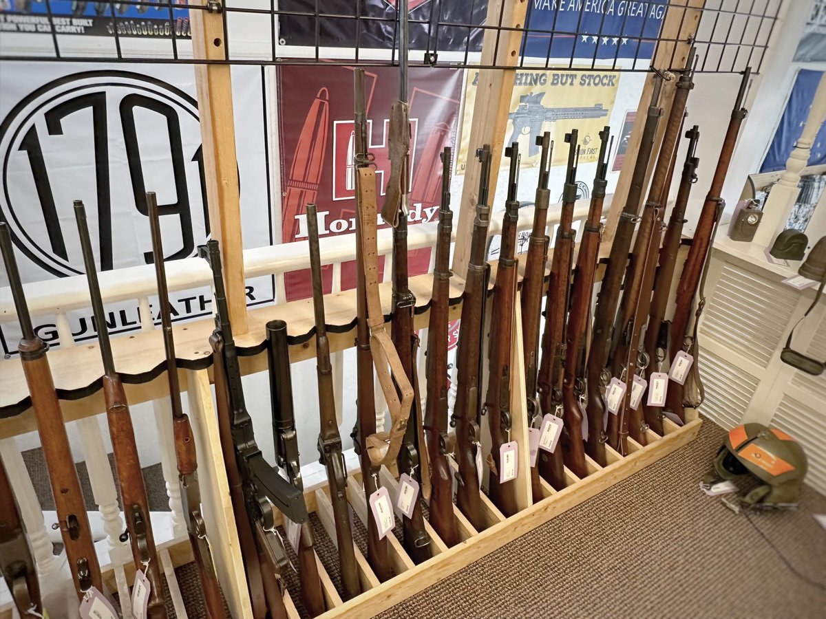 Great collection of pre owned and vintage firearms available!

#btbguns #btbguns2 #BTB #2ndamendement #2A #pewpew #pewpewlife #gunlife #freedom #guns #personalprotection #donttreadonme #merica #gunshop #firearmphotography #gunart #firearms #rifle #pistol #vintage