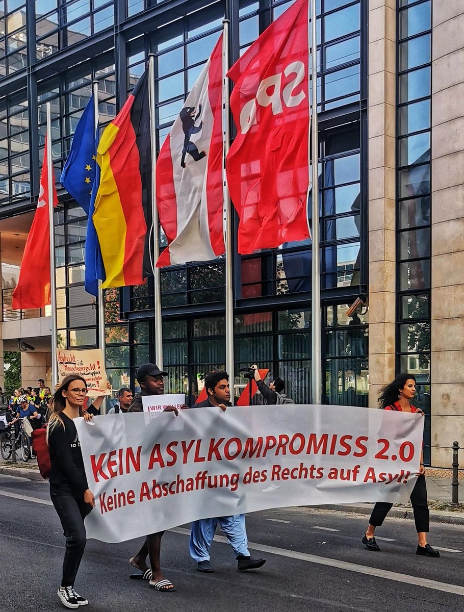 We stand in solidarity with the protests in #Berlin against the planned reforms of the European asylum system #GEAS. Asylum is a #humanright and should give people protection. Freedom of movement is everybodys right. #keinAsylKompromiss