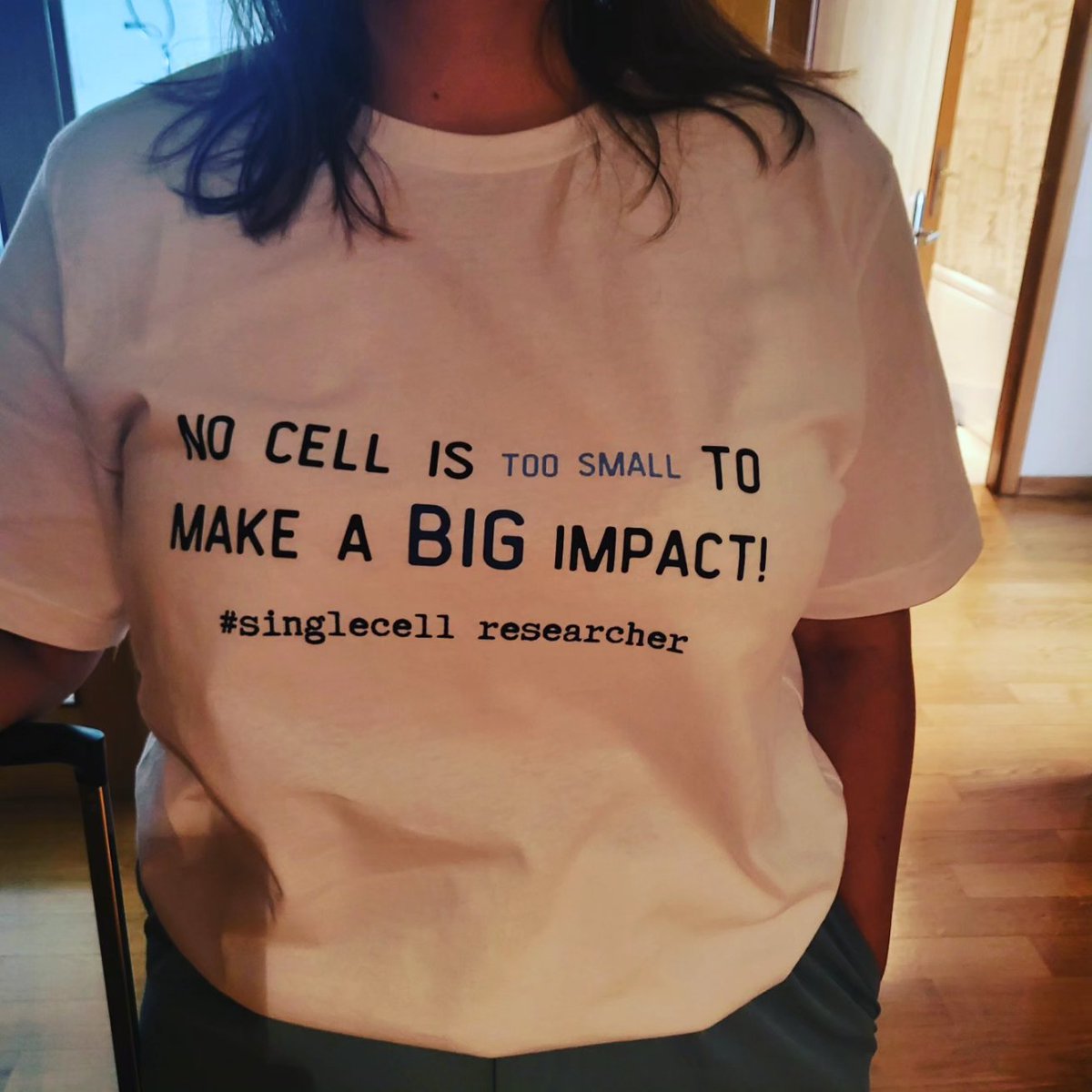 🌟 I am thrilled to announce that Mostly About Science online shop  mostlyaboutscience.com now offers exclusive T-shirts designed by me. 😉

🎉👕 Show off your love for single-cell with these stylish tees.
#SingleCellTech #singlecell #ScienceFashion