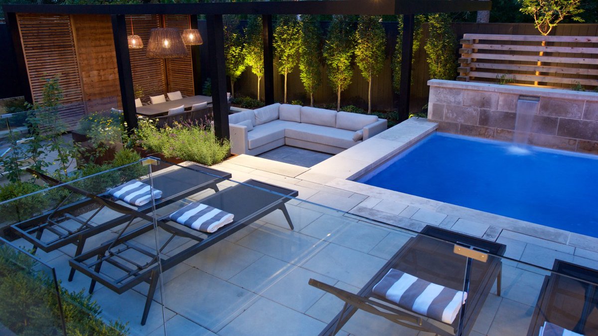 Take your outdoor space to the next level with these simple tips and tricks! houseandhome.com/gallery/pro-ti…