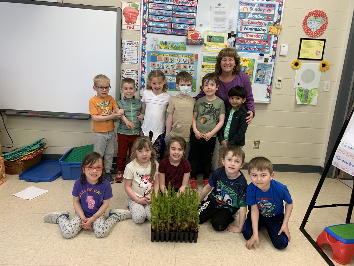 We kept up our part of the bargain and recycled 100 items. We were rewarded with a baby tree for everyone❤️⁦<a href="/RoncalliSchool/">Roncalli Elementary</a>⁩