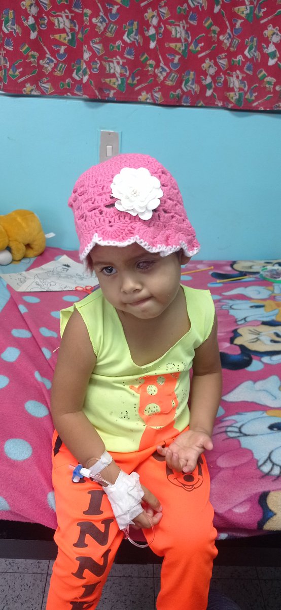 Se nos fue Daysi antes de tiempo, así de duro y cruel es el cáncer infantil. Por eso no descanso  buscando ayuda, queriendo evitar estos momentos.
Duele, y mucho. Descansa en paz chiquita 🎗️