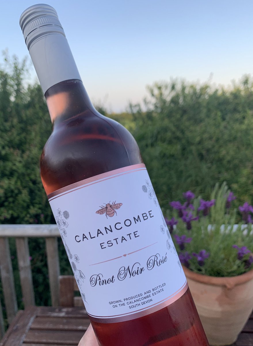Clare Baker Halton (@msclarembaker) on Twitter photo Feeling very lucky as this beautiful wine was only labelled yesterday <a href="/CalancombeWines/">Calancombe Estate</a>
Rude not to start the weekend with a glass 🥰 Feeling very lucky as this beautiful wine was only labelled yesterday <a href="/CalancombeWines/">Calancombe Estate</a>
Rude not to start the weekend with a glass 🥰