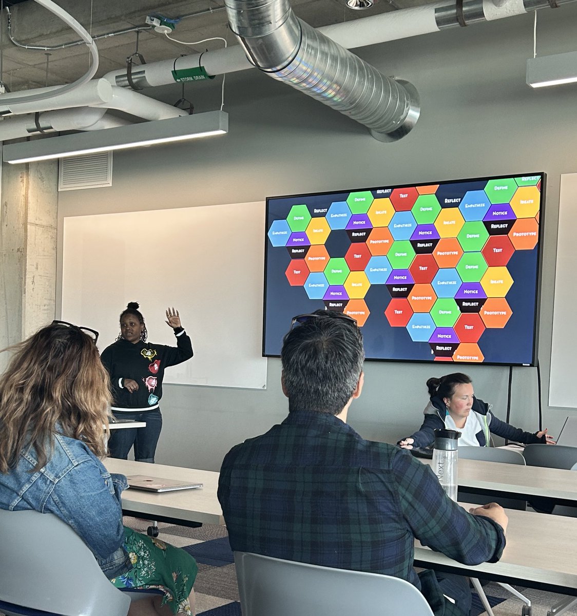 Brianne Monahan tweet media