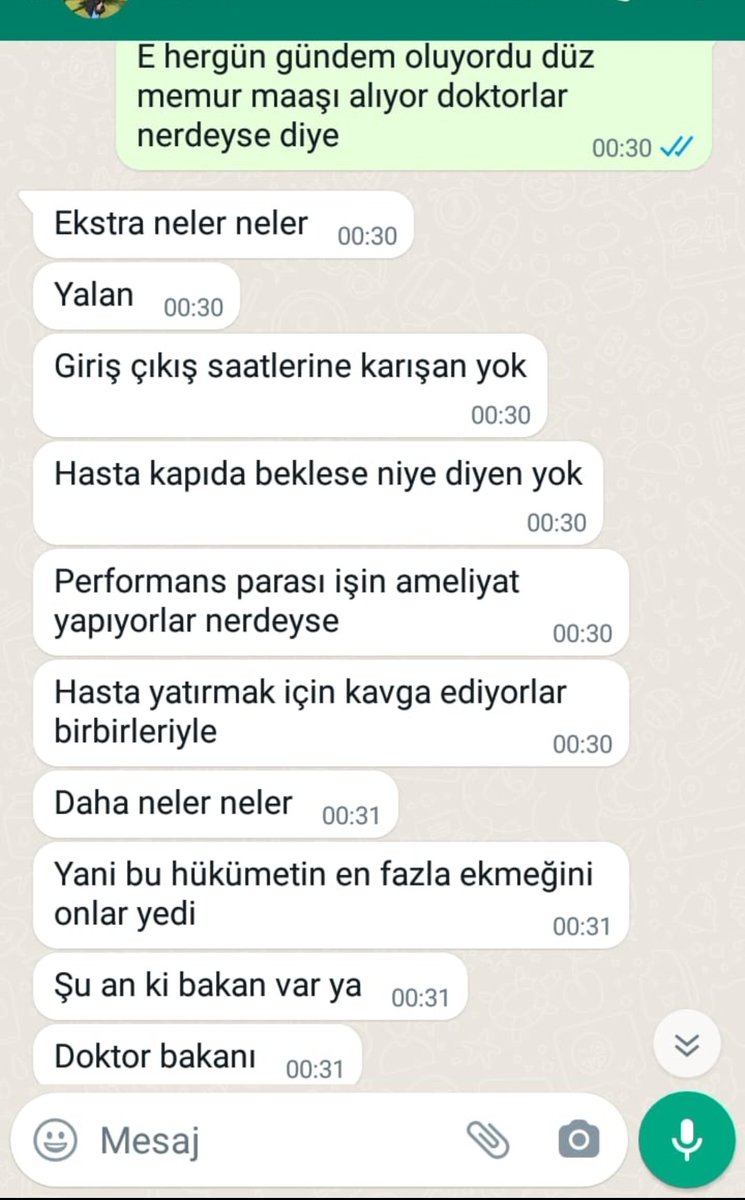 umityigitbasi's tweet photo. Bu ülkedeki insanların hekim düşmanlığı bitmez 

3 ekran görüntüsünüde dikkatlice okuyun https://t.co/rB8mhoV2DY