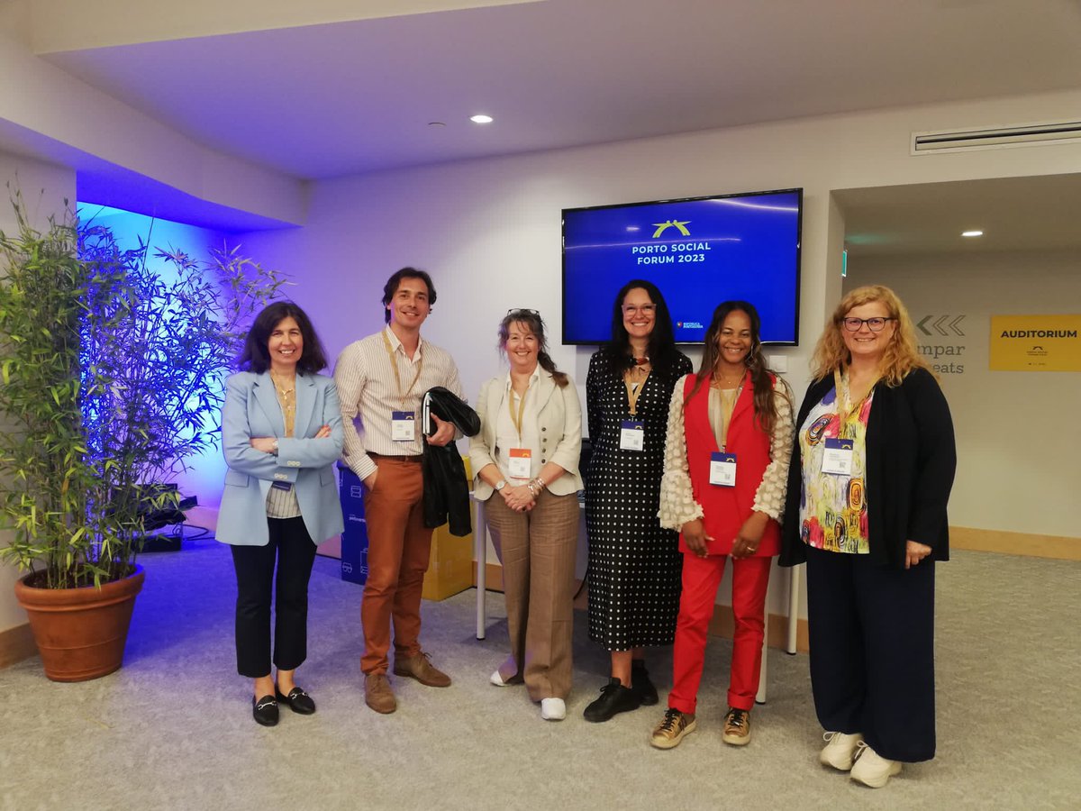 Great to meet @Eurochild_org members from Portugal today at the #PortoSocialForum2023 
 Thank you for joining the event. 
#StrongerTogether to #EndChildPoverty
#InvestingInChildren #ChildGuarantee