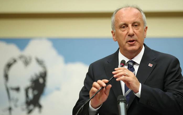 solcugazete's tweet photo. İsmail Küçükkaya: 

"Muharrem İnce, 'Kılıçdaroğlu'na oy vermek içimden gelmiyor' dedi." https://t.co/B2YSzW5wIL
