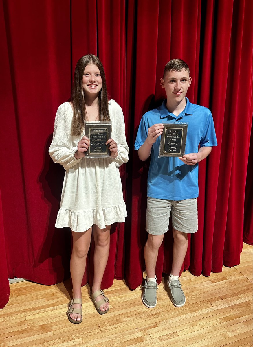 Driver_MS_Hawks's tweet photo. We are proud to announce the winners of the 2022-2023 Gary Harvey and Bev Jones sportsmanship awards: Auden Hummel and Garrett Horner!

These 8th grade students played at least 3 sports this year and demonstrated great sportsmanship throughout! https://t.co/gLCmxTvwSY