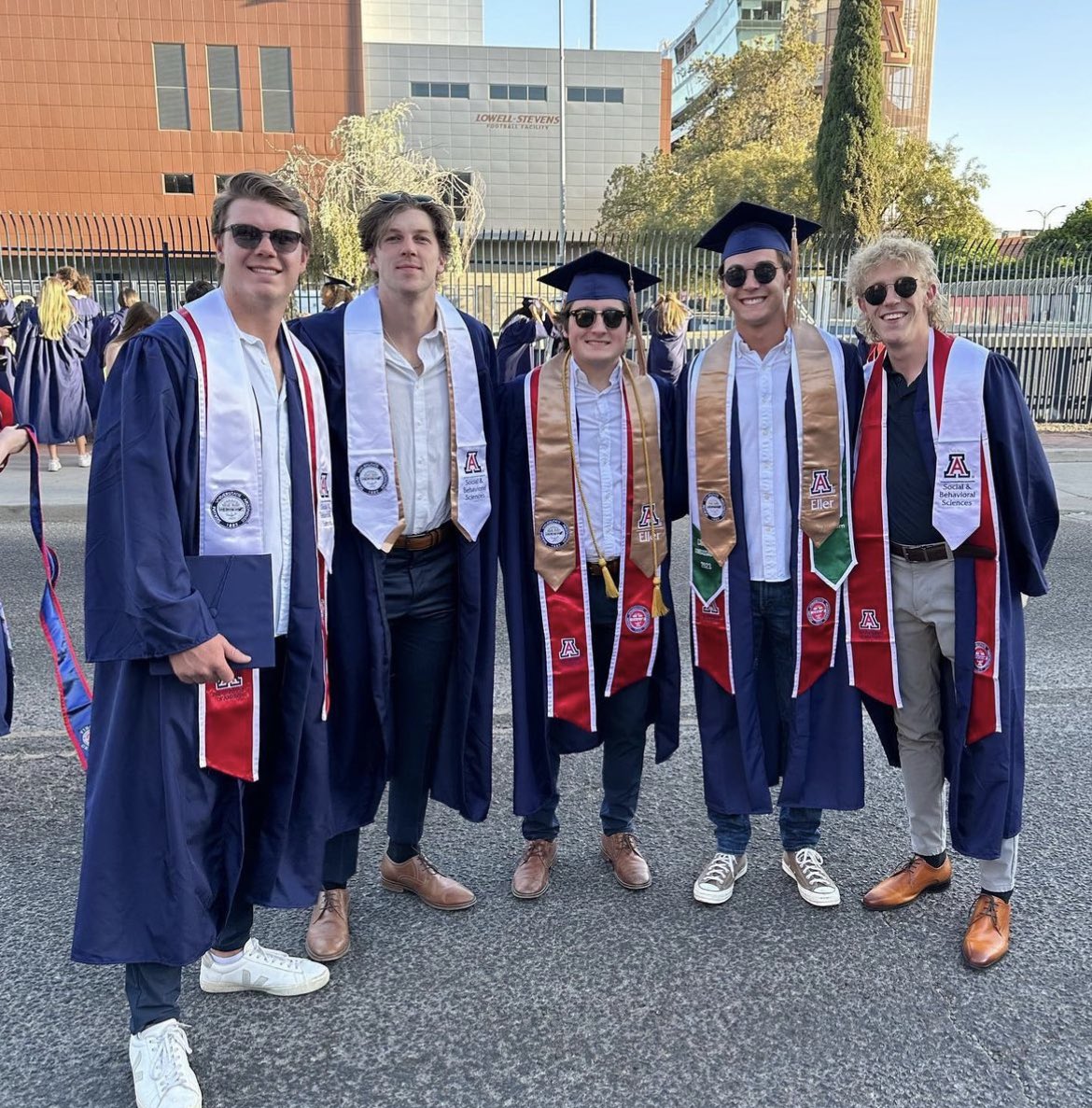 _coopernewlin_'s tweet photo. I realized I have no recent pictures of myself on my Twitter. Here are four from my last semester with my best friends. https://t.co/ClJM6B97r9