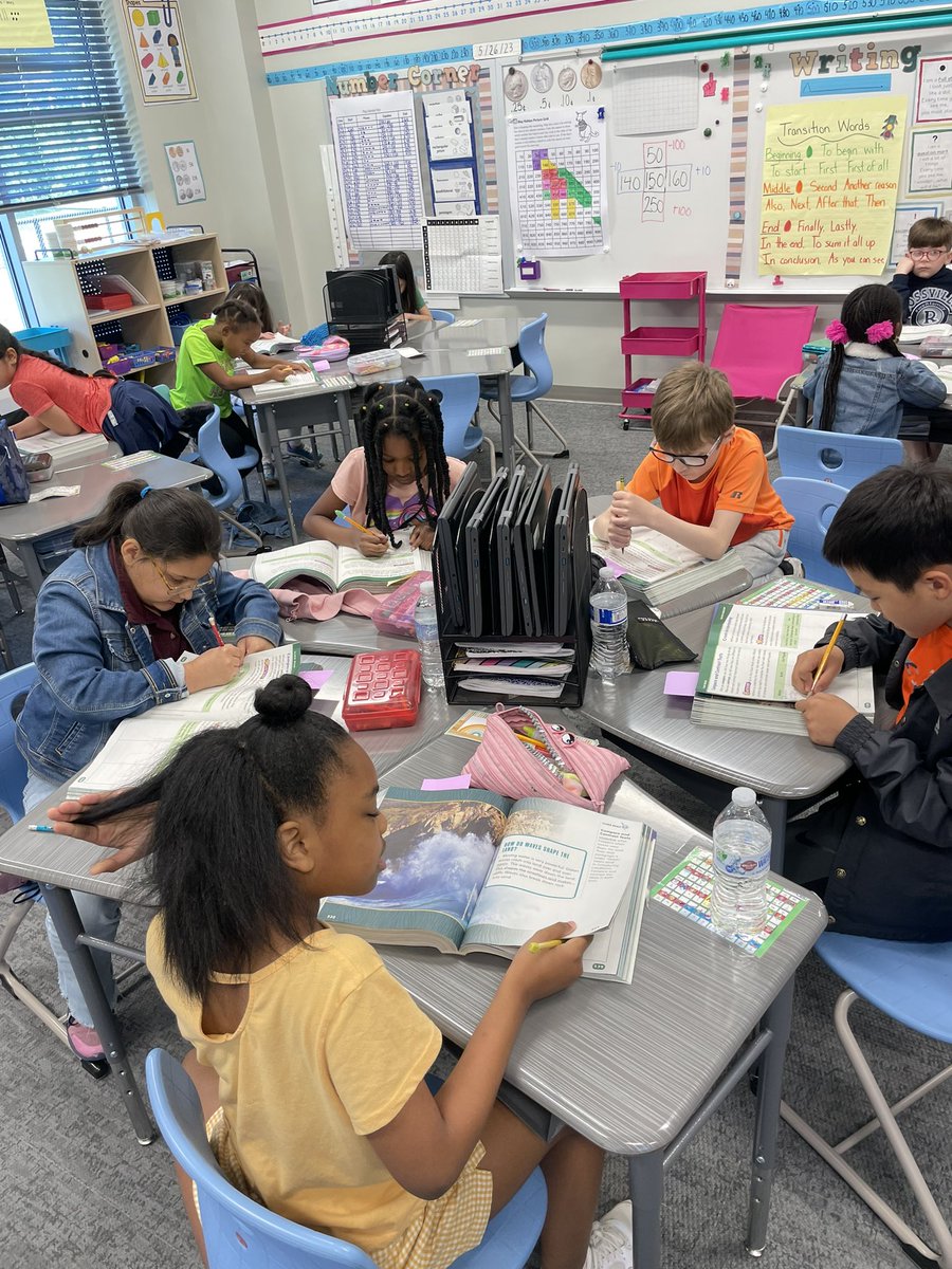 Michelle Kremer tweet media