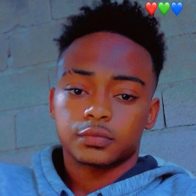 moreaujeff32's tweet photo. #NouvellePhotoDeProfil https://t.co/H82NopFkmE