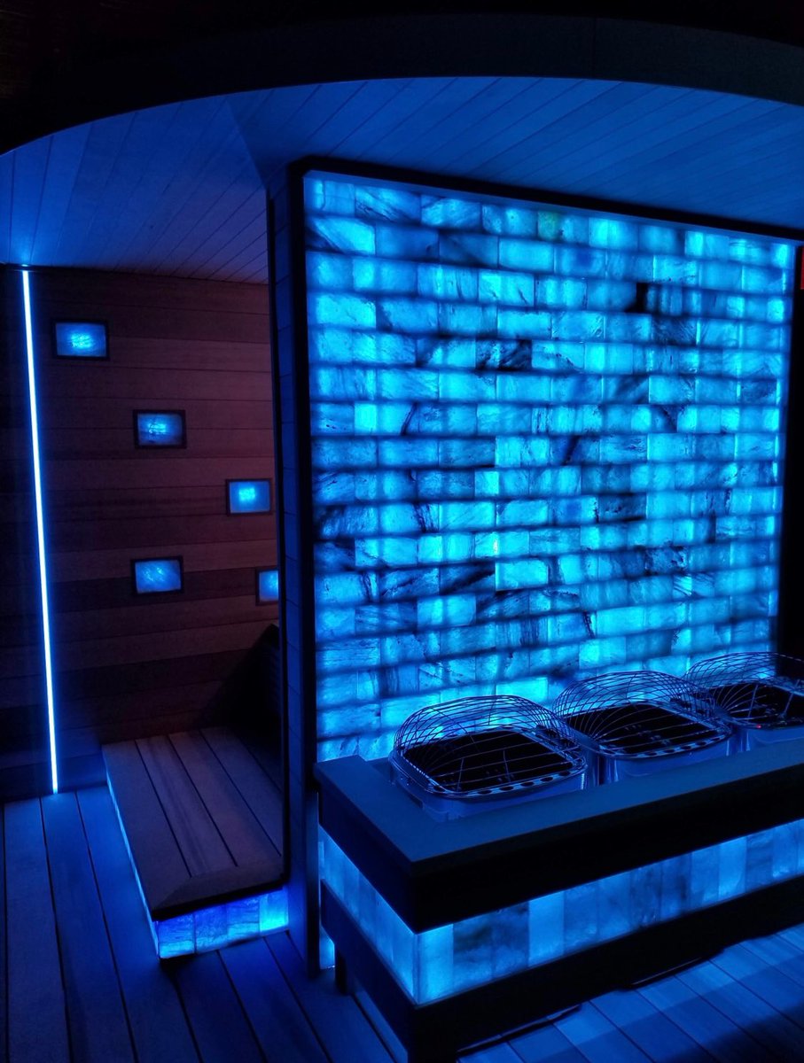 accurateind's tweet image. 𝙉𝙚𝙫𝙚𝙧 𝙨𝙩𝙤𝙥 𝙞𝙣𝙣𝙤𝙫𝙖𝙩𝙞𝙣𝙜 – a phrase that our team takes to heart 🔹

Our product engineers are always creating amazing bathing innovations like this!

Our collective efforts work towards finding new ways to create the most enjoyable steam &amp;amp; sauna experiences.