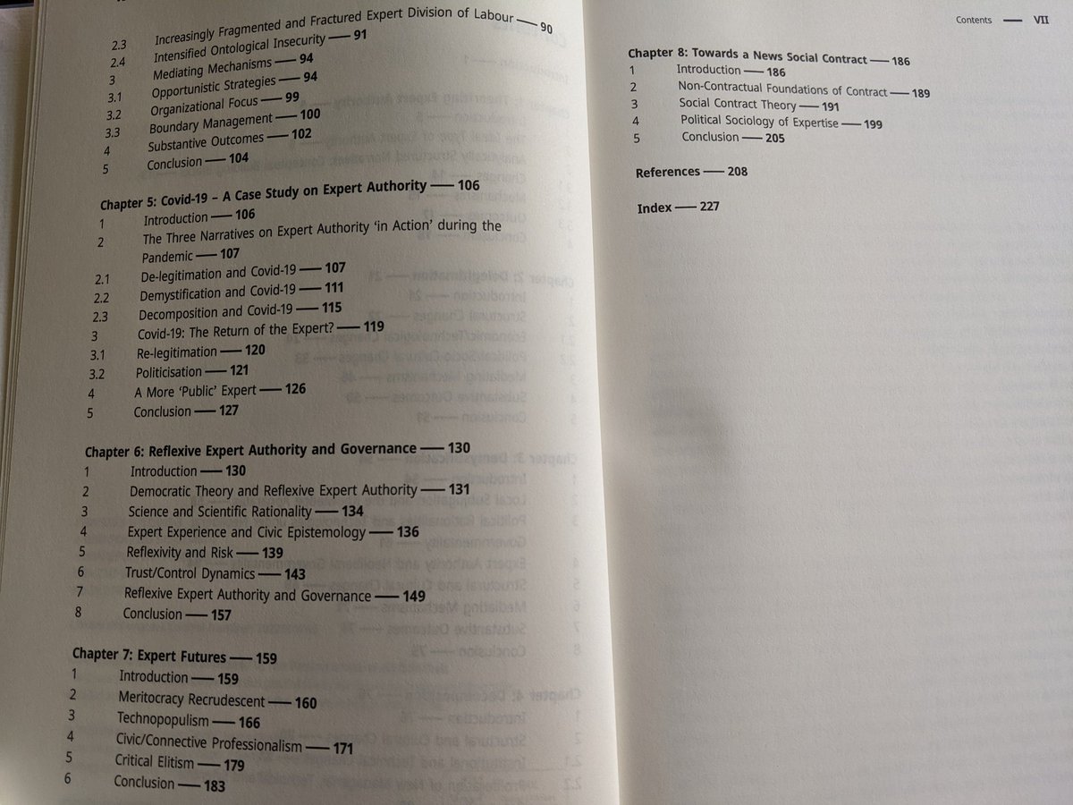 End of a long week but amazing to actually see and feel our new book on expert authority in real life 😄🥳
